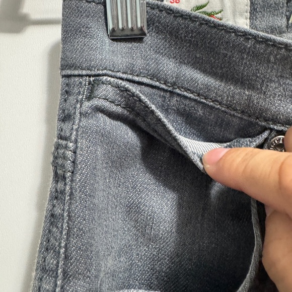 Lacoste Classic Gray Straight Jeans - Picture 7 of 12